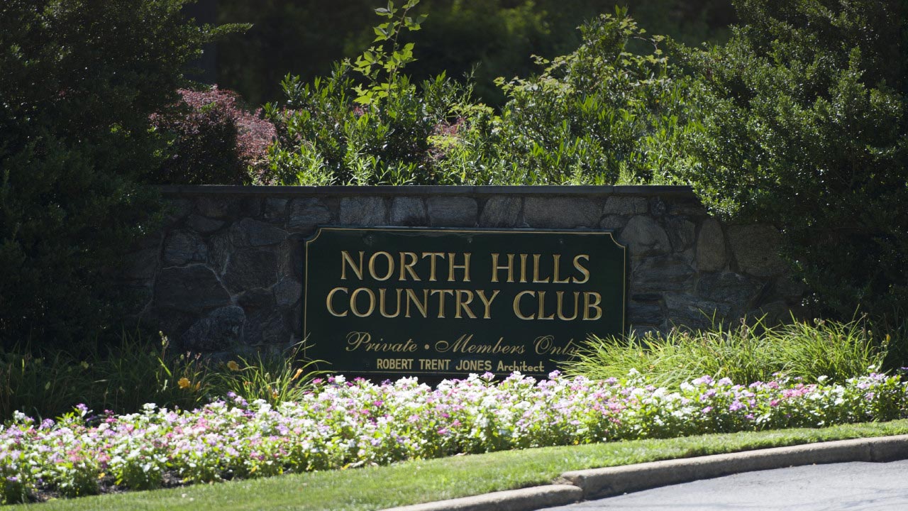 North Hills Country Club, golf course in Manhasset, NY